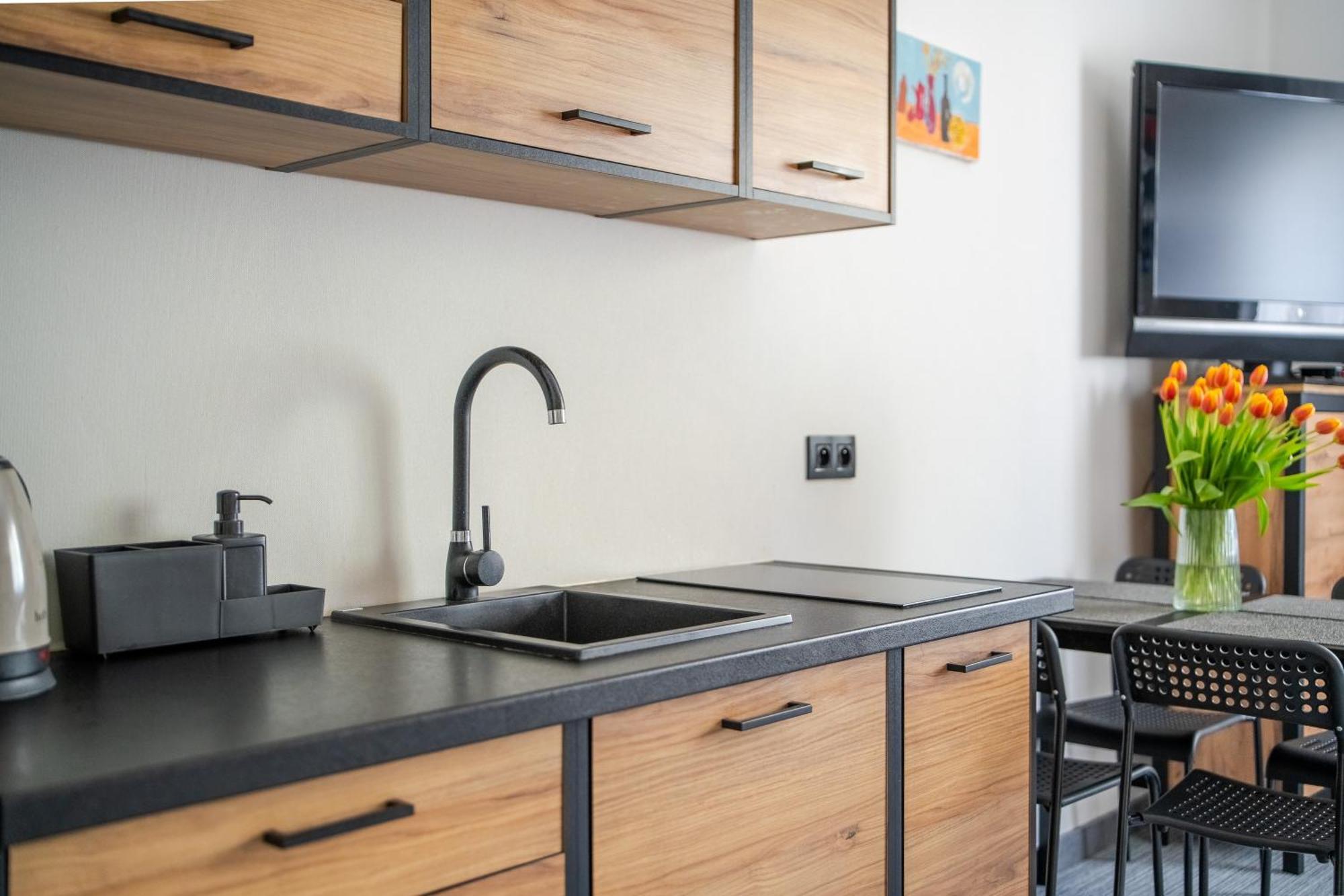 Apartament Loftowy Na Spokojnej โควอบเซก ภายนอก รูปภาพ